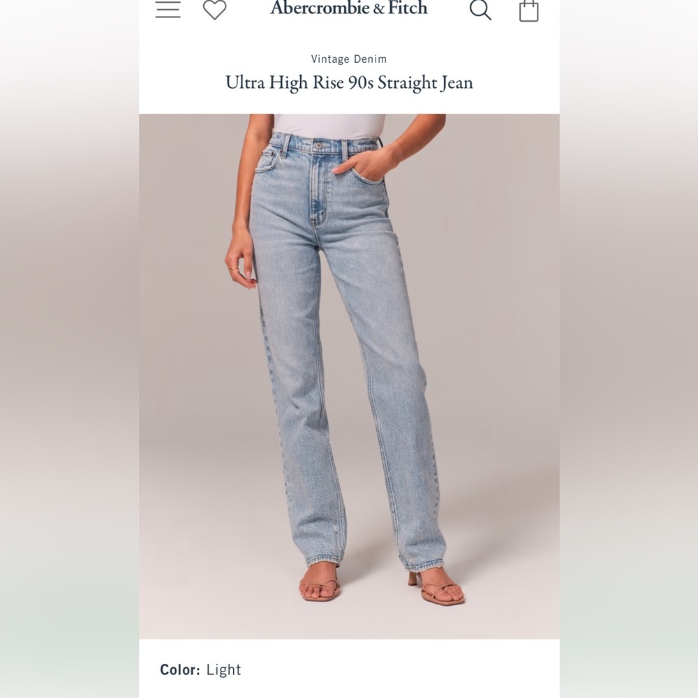 Abacrombie: The 90s Straight Ultra High Rise Jeans